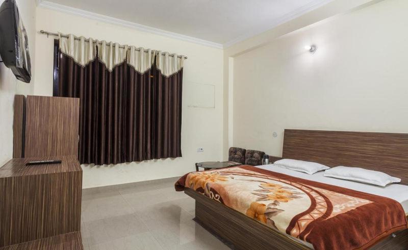 Hotel Devi Mahal Katra  Dış mekan fotoğraf
